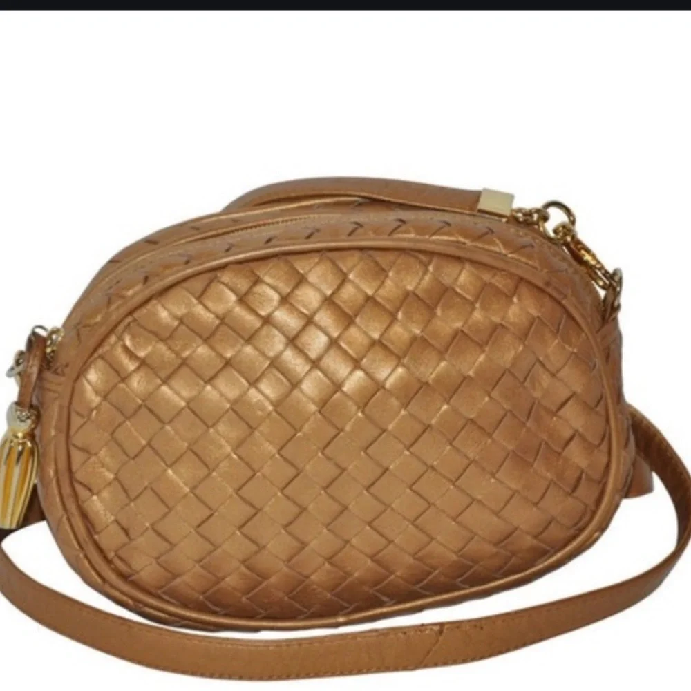 RARE Authentic Vintage Metallic Gold  Bottega Veneta  Crossbody